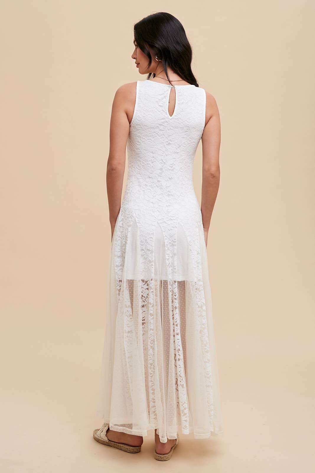 LACE PANELED SLEEVELESS DRESS