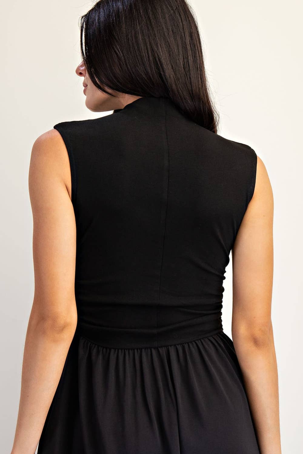 Sleeveless High Neck Ruched Midi Dress with Pockets