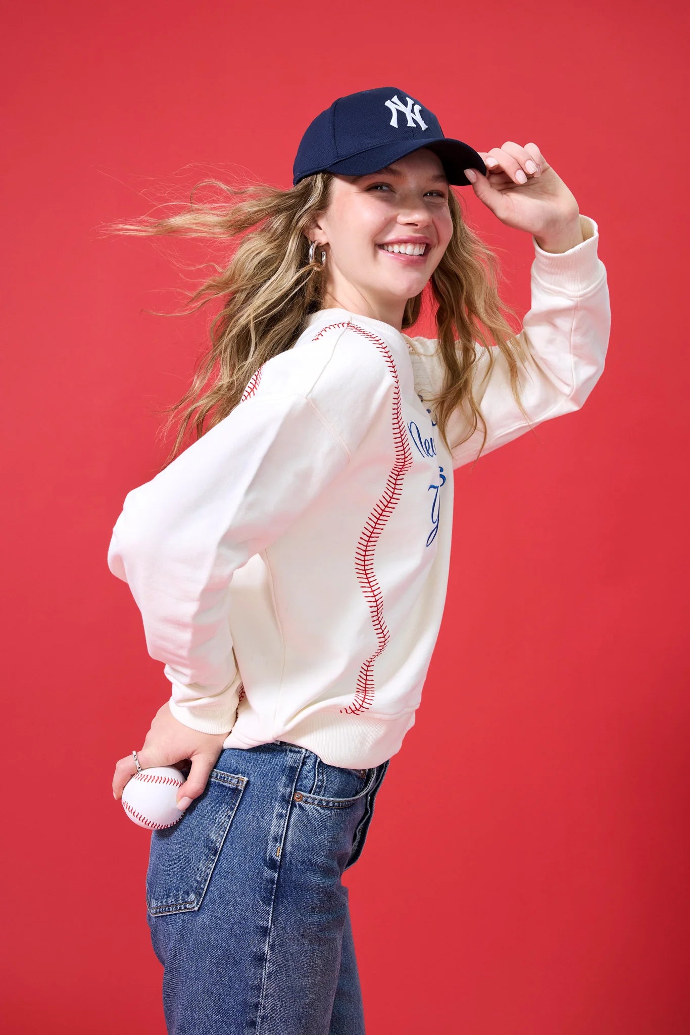 YANKEES MULTI LOGO BASEBALL STITCH CREW IN SUGAR SWIZZLE TONAL