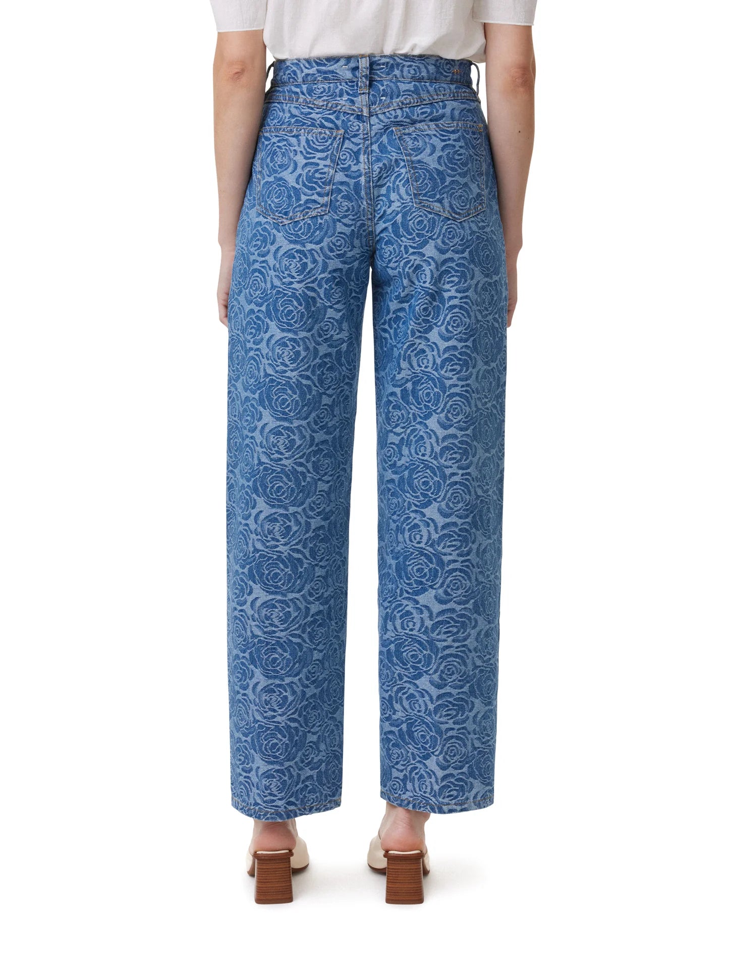 JACQUARED BARREL JEANS - HABITUAL