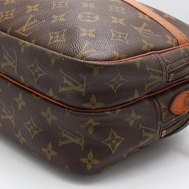 Louis Vuitton Monogram Reporter PM Shoulder Crossbody Bag
