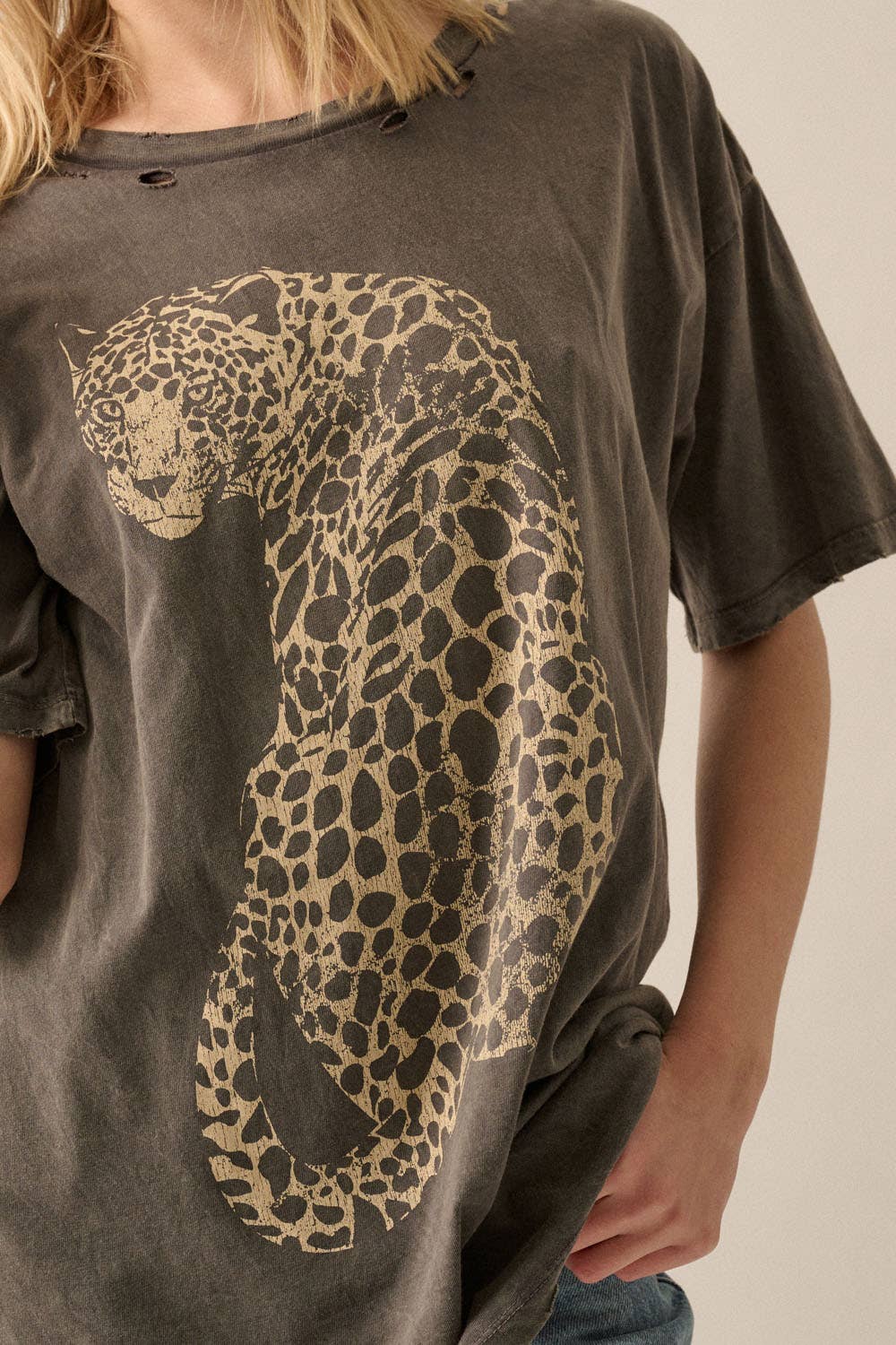 Vintage Canvas - Cheeta Mineral-Washed Oversized Graphic Tee