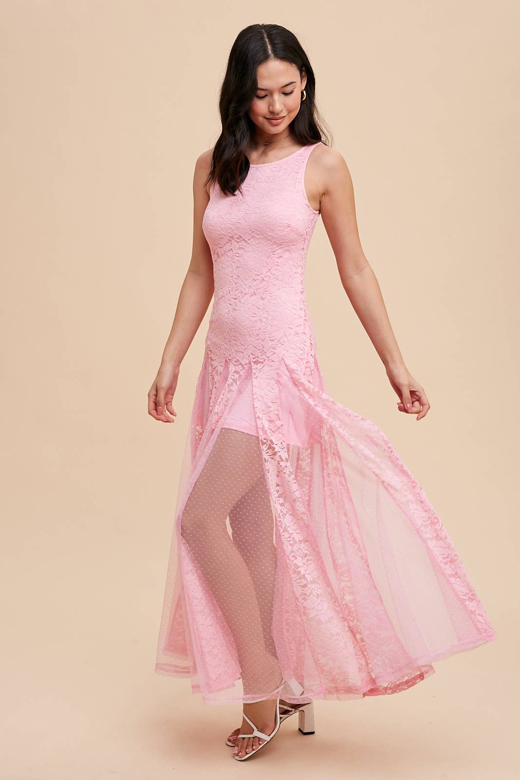 LACE PANELED SLEEVELESS DRESS