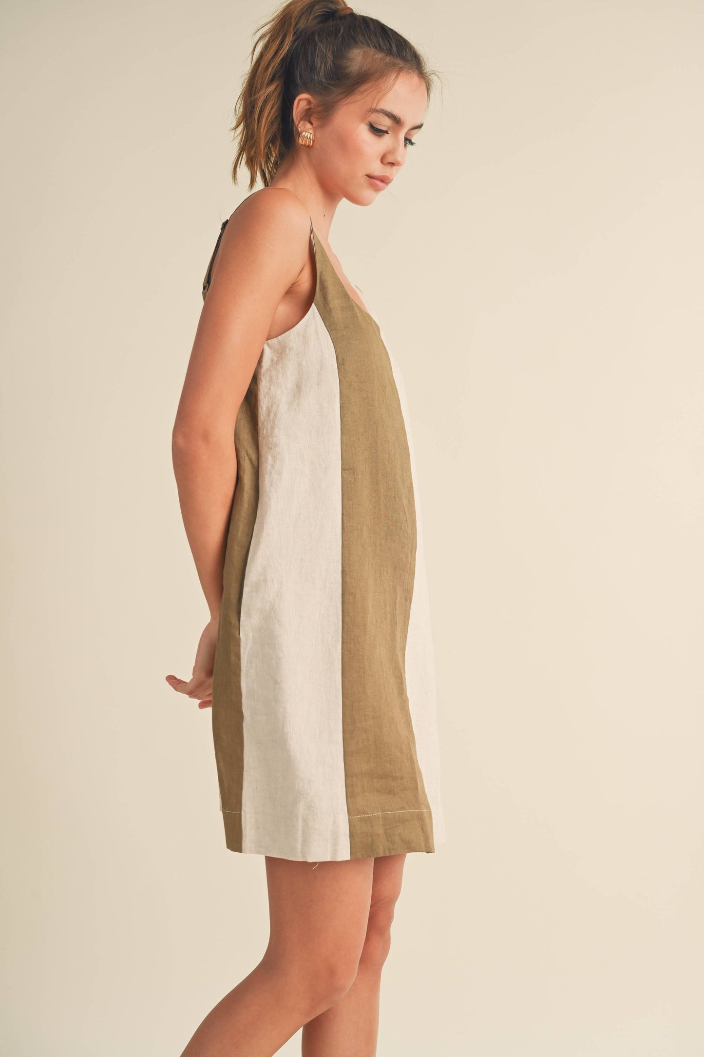 MIOU MUSE - D3367 COLOR BLOCK LINEN MINI DRESS