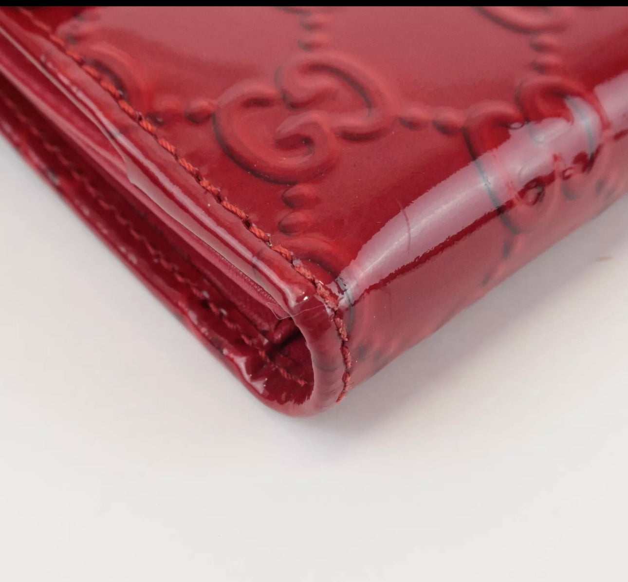 Gucci- Patent leather wallet