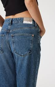 Savannah Cuffed Shaded Classic Blue Jean - Mavi