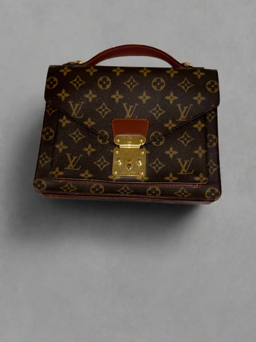 Louis Vuitton
Monceau Leather Handbag