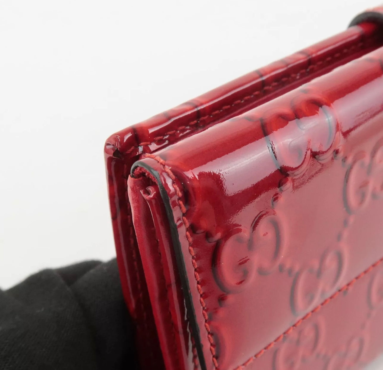 Gucci- Patent leather wallet