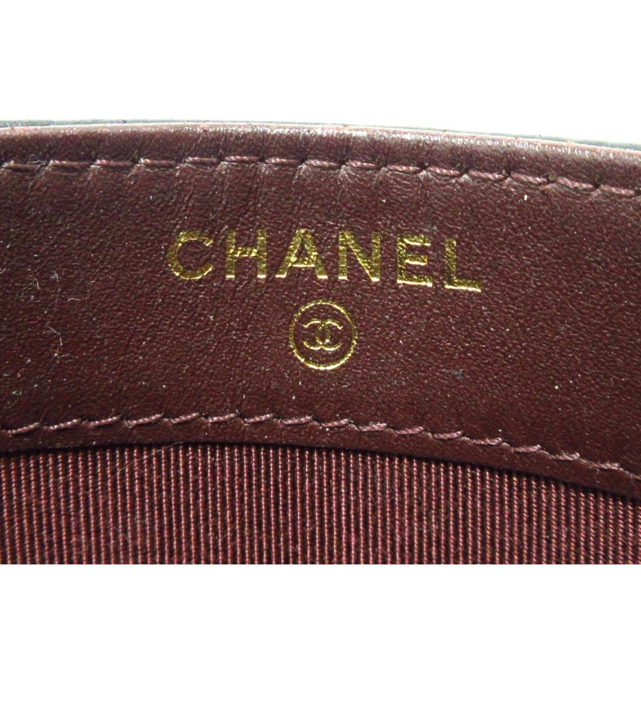 CHANEL
Caviar Quilted Card Holder Black