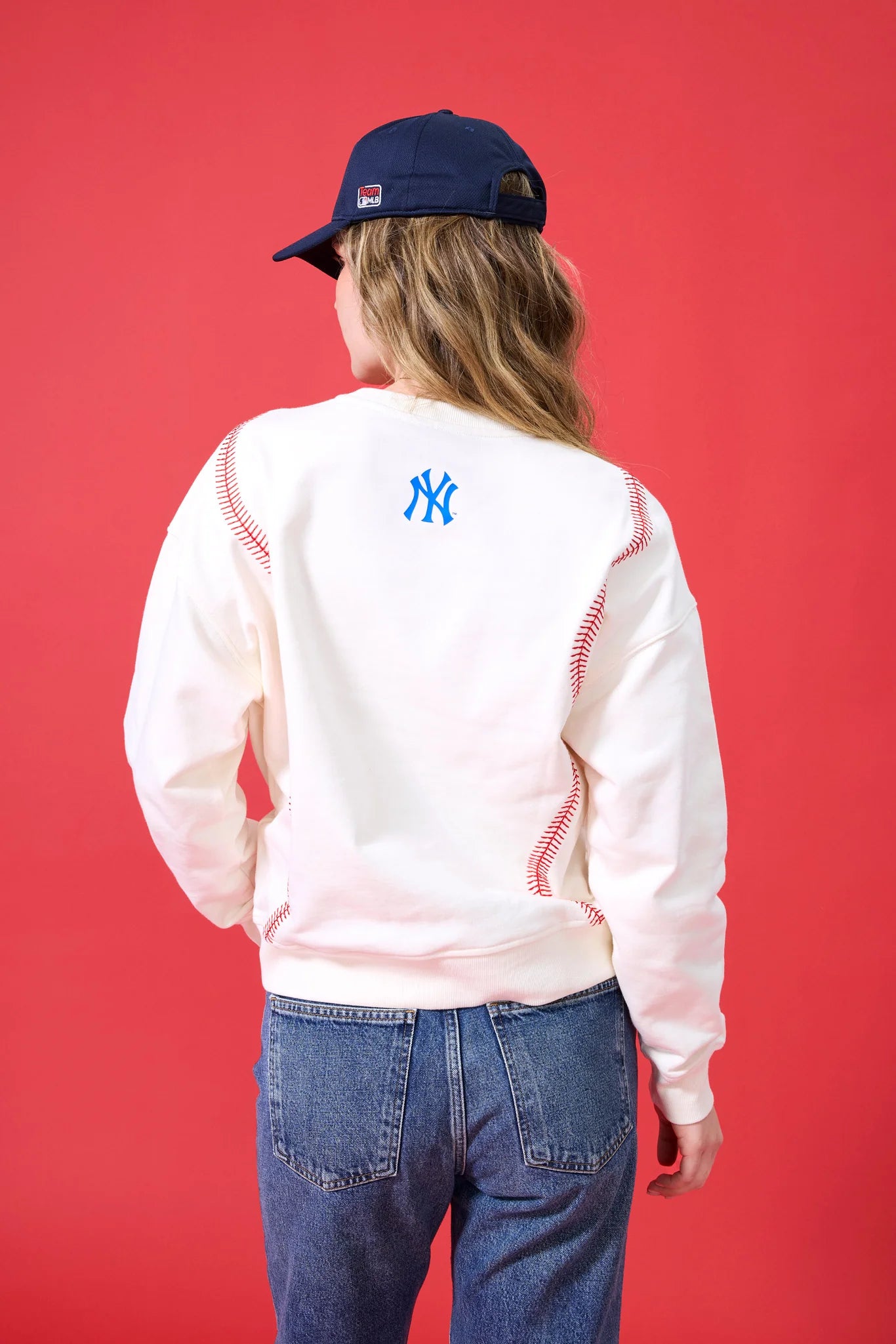 YANKEES MULTI LOGO BASEBALL STITCH CREW IN SUGAR SWIZZLE TONAL