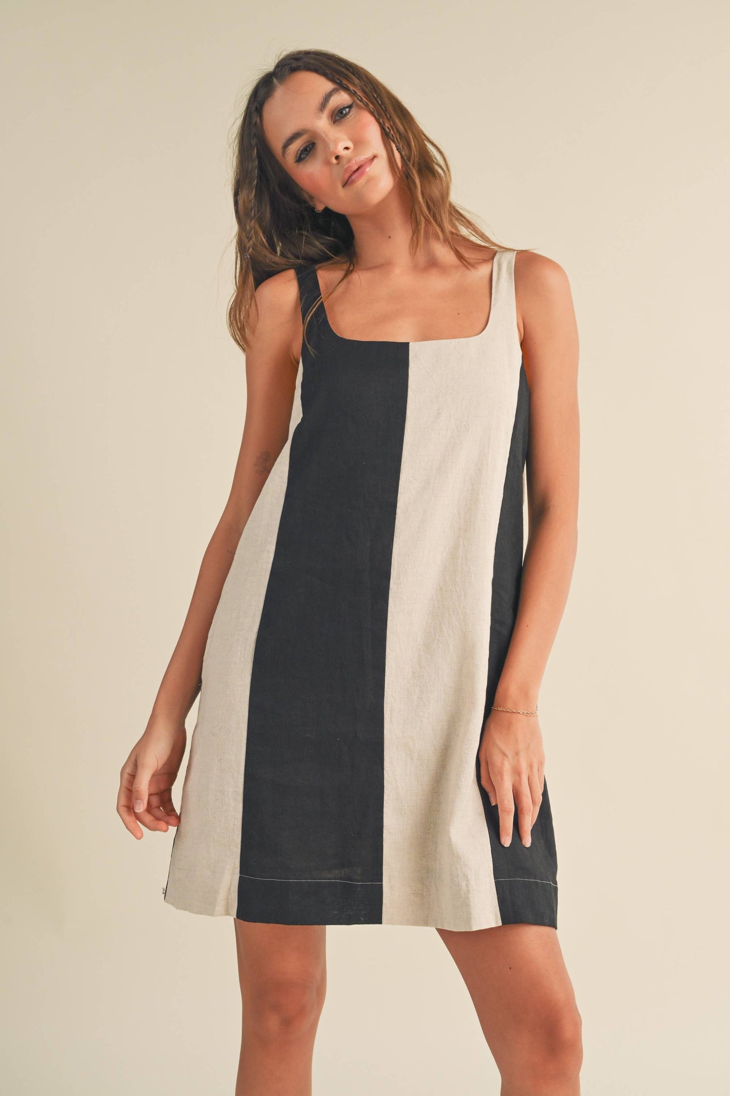 MIOU MUSE - D3367 COLOR BLOCK LINEN MINI DRESS