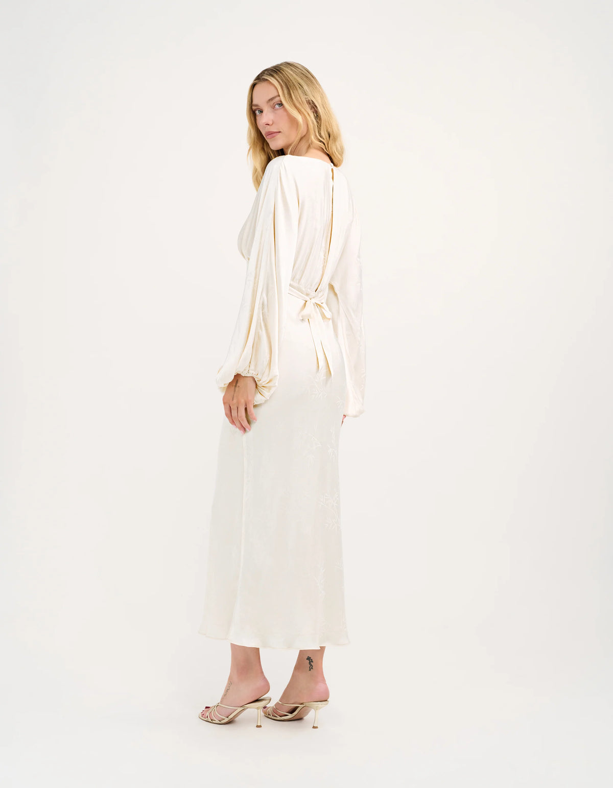 Memoire Midi Dress