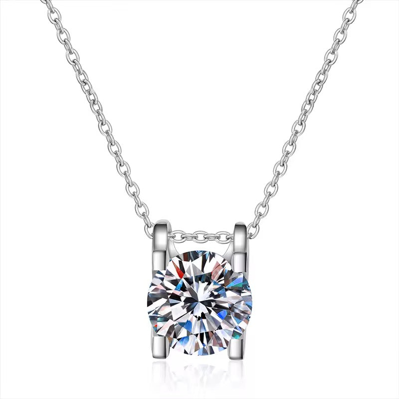 Tauren-style diamond pendant necklace