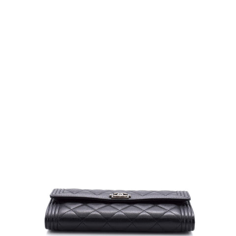 Chanel
Boy Flap Wallet Quilted Caviar Long on chain