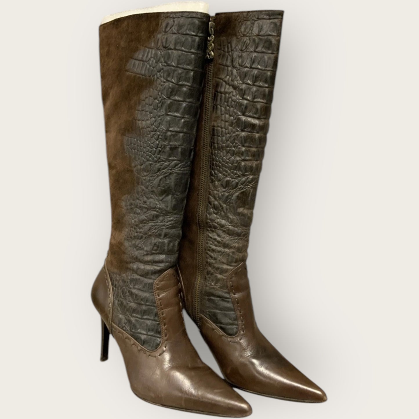 Modern Vintage Rebecca Brown Croc-Embossed Leather Knee-High Boots – Size 9