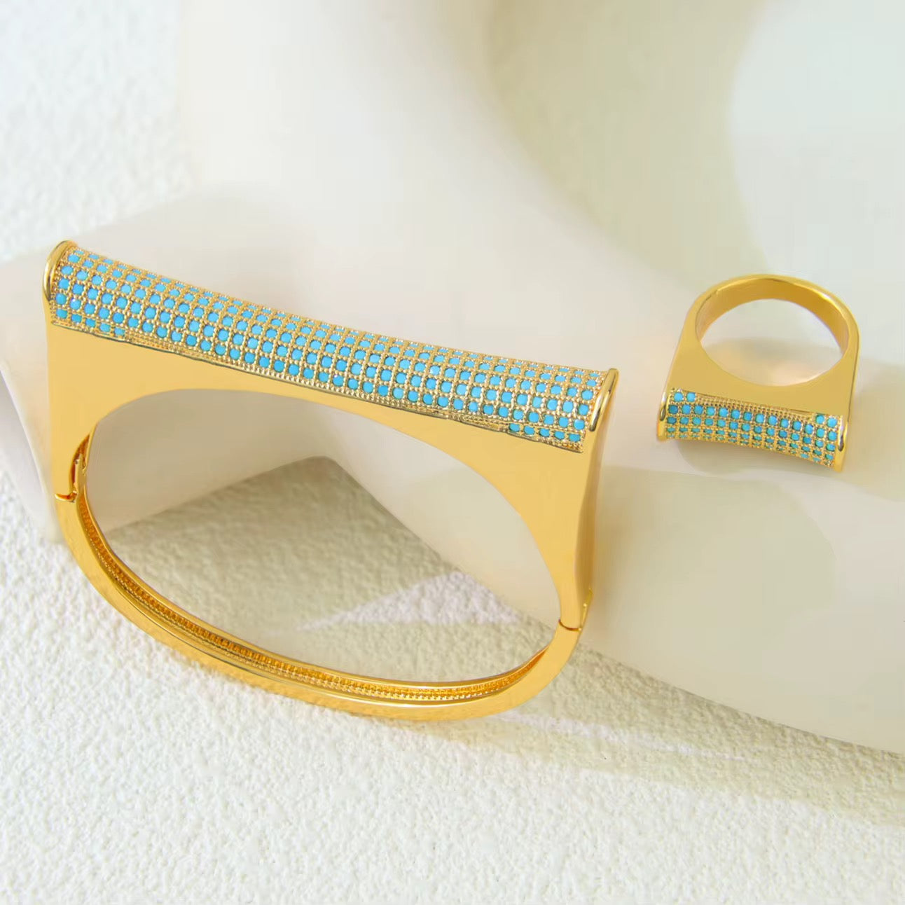 D-Shaped Pavé Bracelet & Ring Set – 18K Gold Plated Zircon