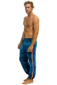 CLASSIC VELVET RELAXED SWEATSHIRT & Pant Set - VINTAGE BLUE