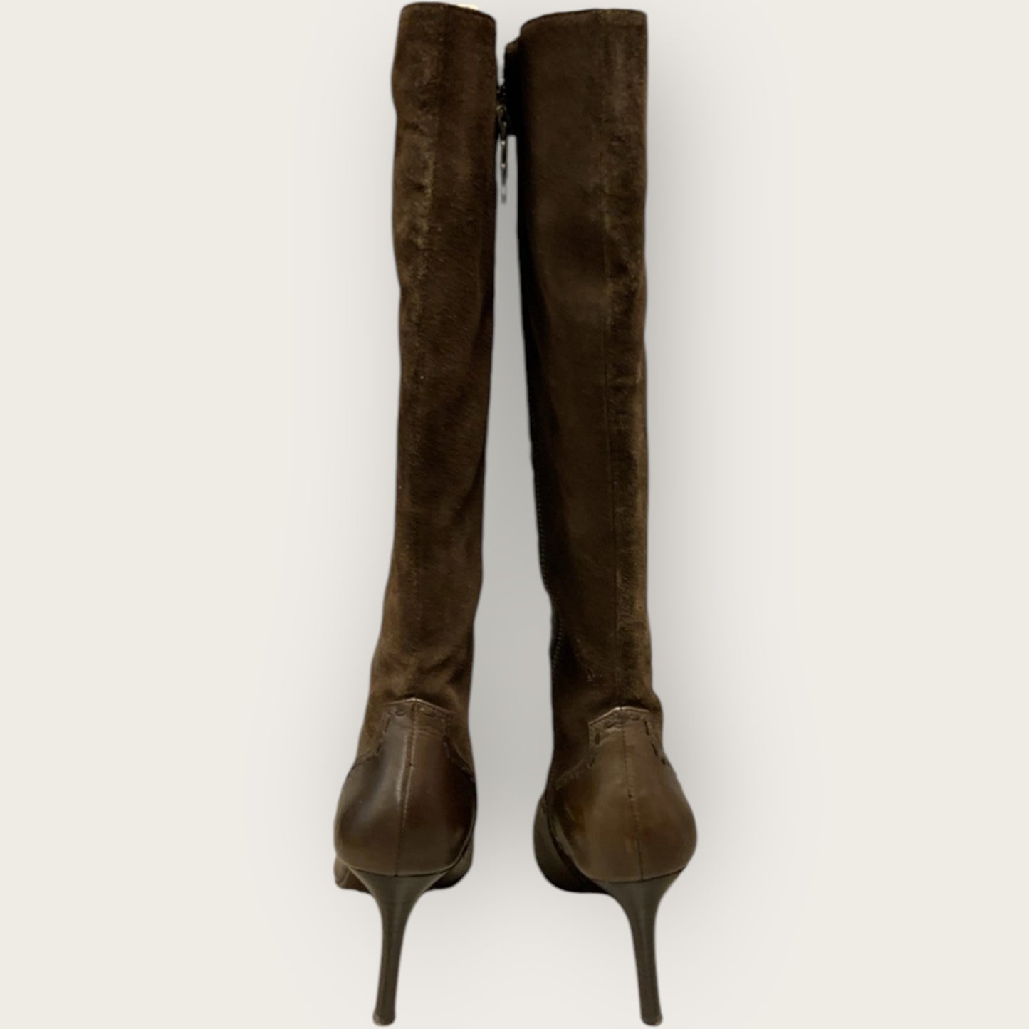 Modern Vintage Rebecca Brown Croc-Embossed Leather Knee-High Boots – Size 9