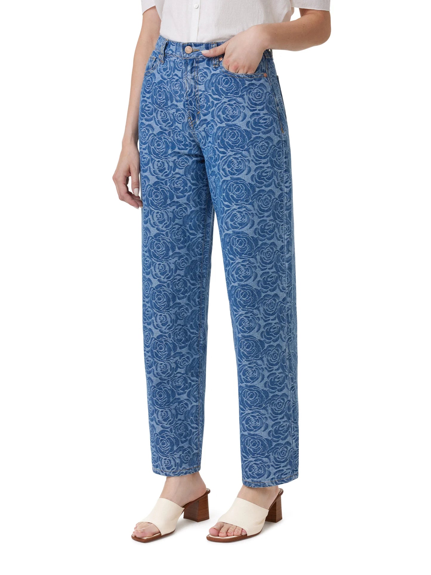 JACQUARED BARREL JEANS