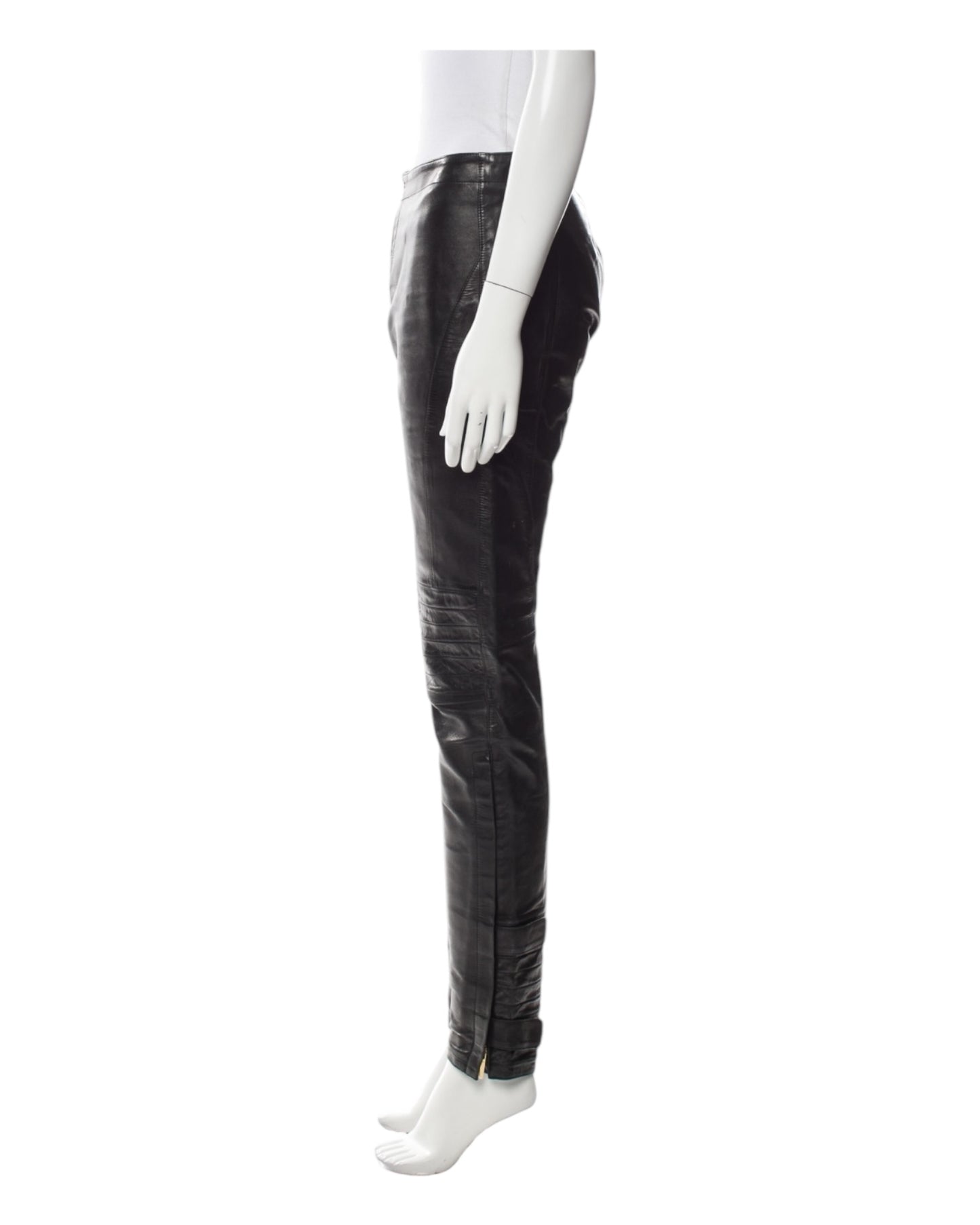 Gucci
Vintage Straight Leg Pants
Size: 6