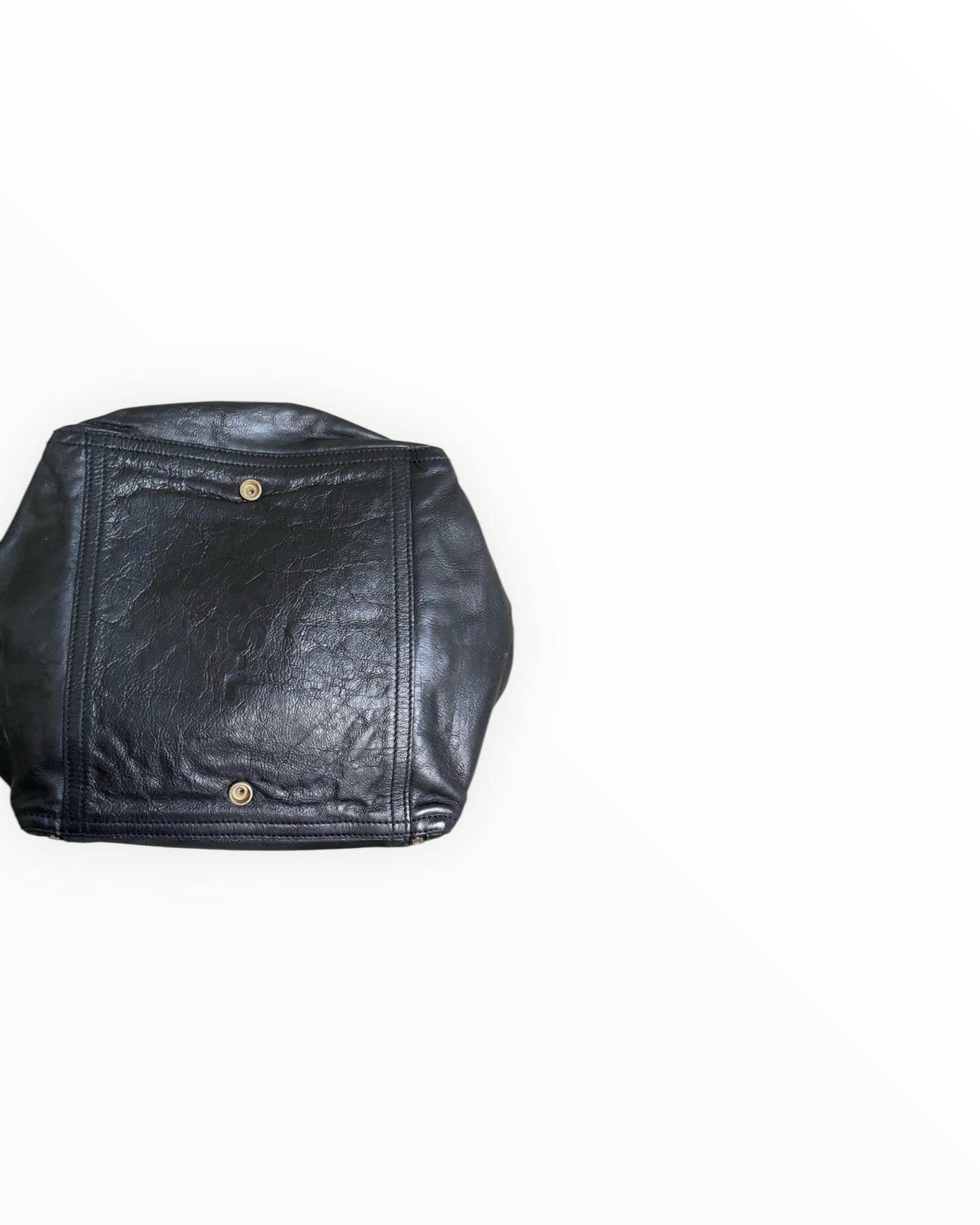 Saint Laurent
Downtown leather handbag
Very good condition