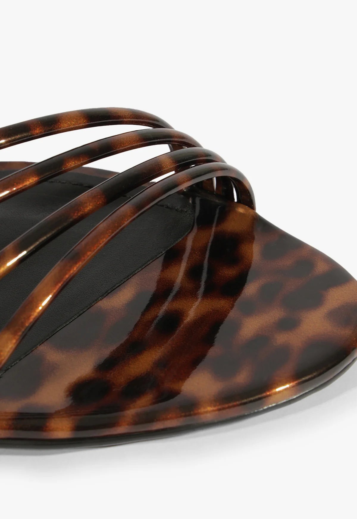 Inez Flat Leather Sandal - Schutz