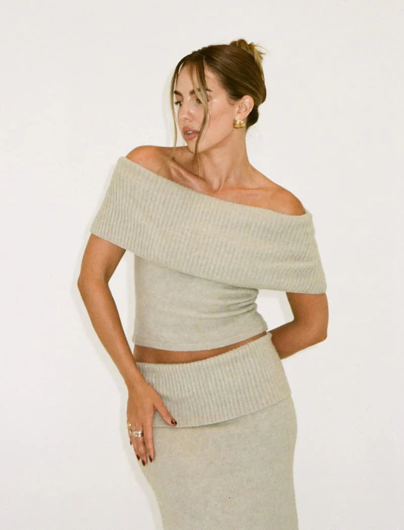 RUMORED - Fairfield Foldover Top