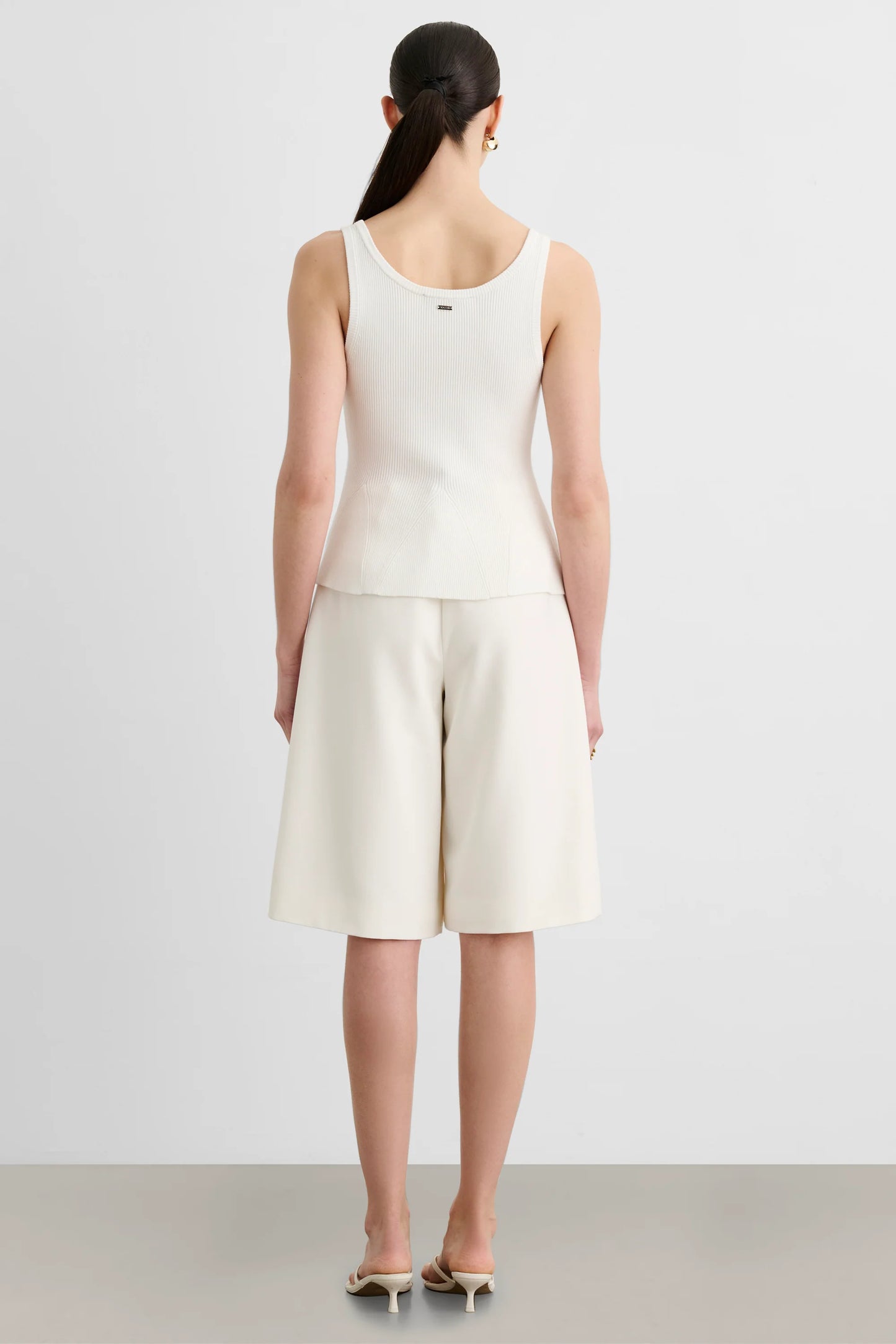 EDEN BUTTON-FRONT FIT AND FLARE TANK