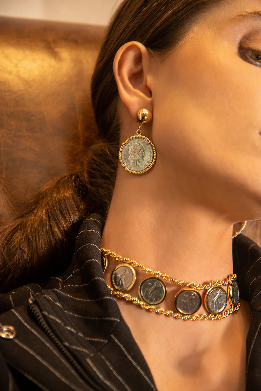 Vinanelle Six Coin Choker
