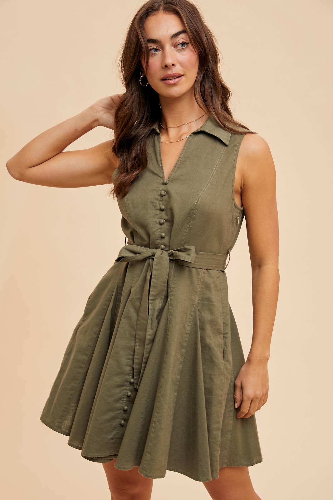 In Loom - SLEEVELESS LAPEL MINI DRESS