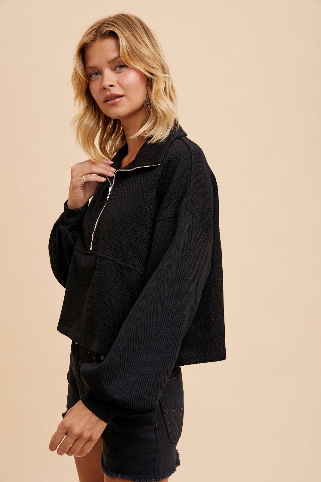In Loom - COTTON THERMAL CROPPED HALF ZIP PULLOVER