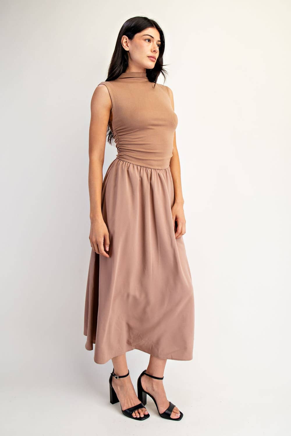 Sleeveless High Neck Ruched Midi Dress with Pockets