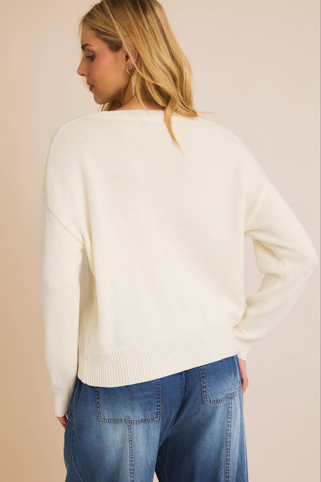 Aprés Beach Round Neck Oversized Light Weight Sweater - Gilli