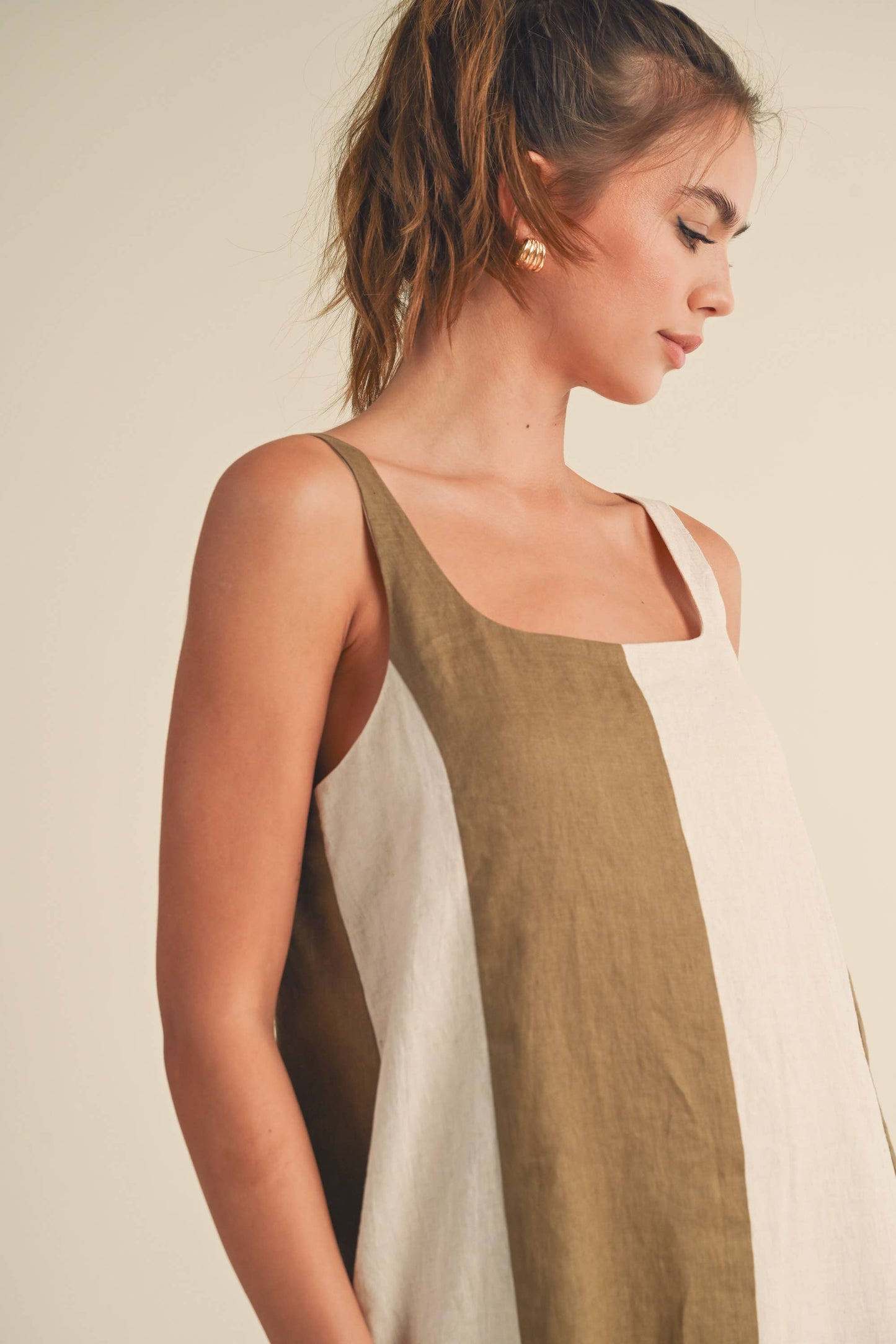 MIOU MUSE - D3367 COLOR BLOCK LINEN MINI DRESS