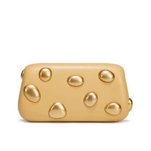 The Muse Clutch