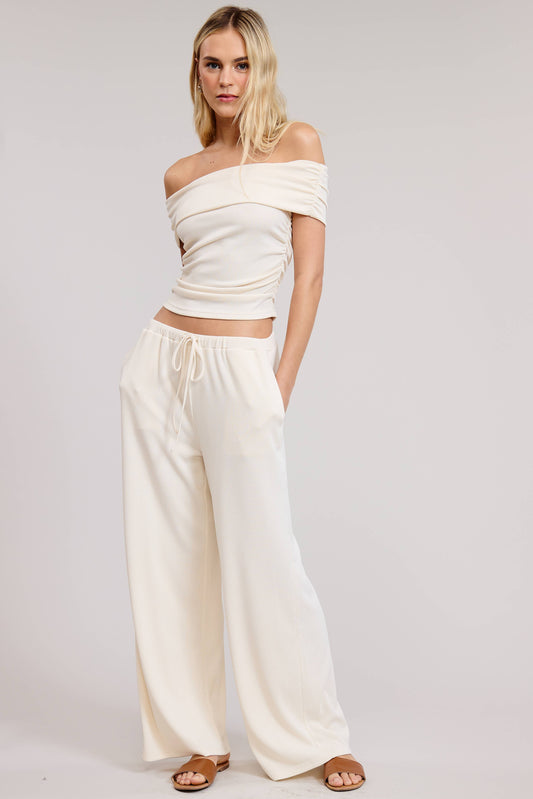 Mimosa - Off Shoulder Pants Set with Ruched Top