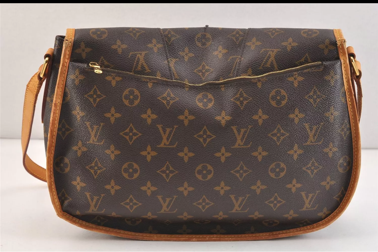 Louis Vuitton                                              Monogram Menilmontant MM Shoulder Bag