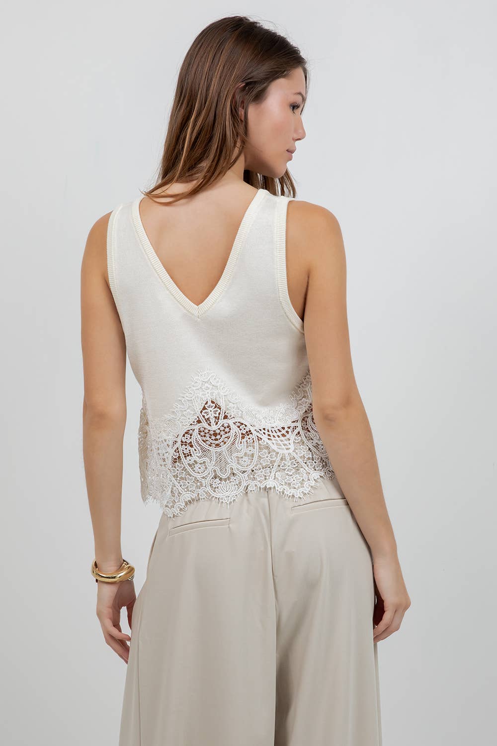 Whiteroom+Cactus - KNITTED SWEATER WITH LACE EDGE DETAILING - CREAM / XS