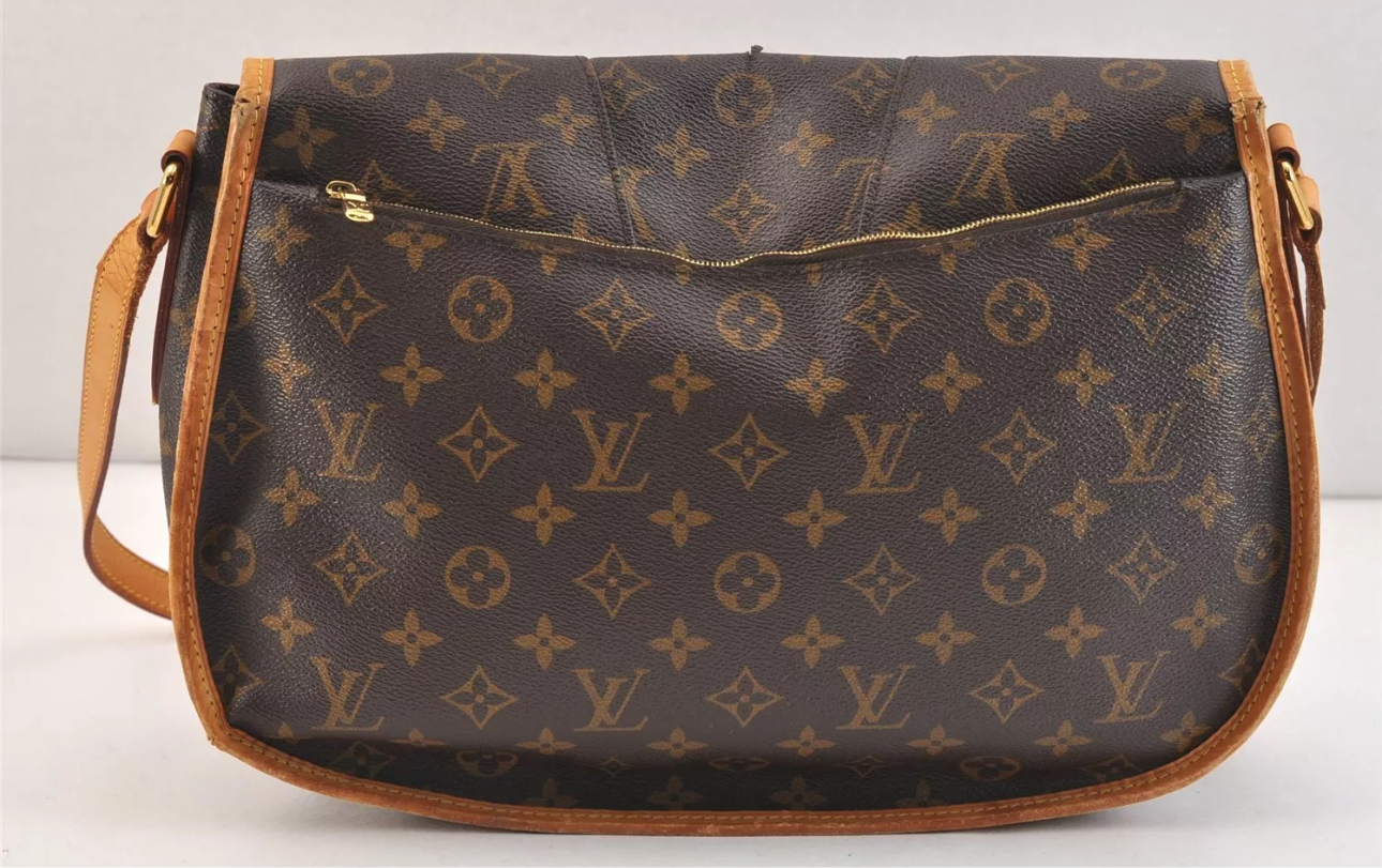 Louis Vuitton                                              Monogram Menilmontant MM Shoulder Bag