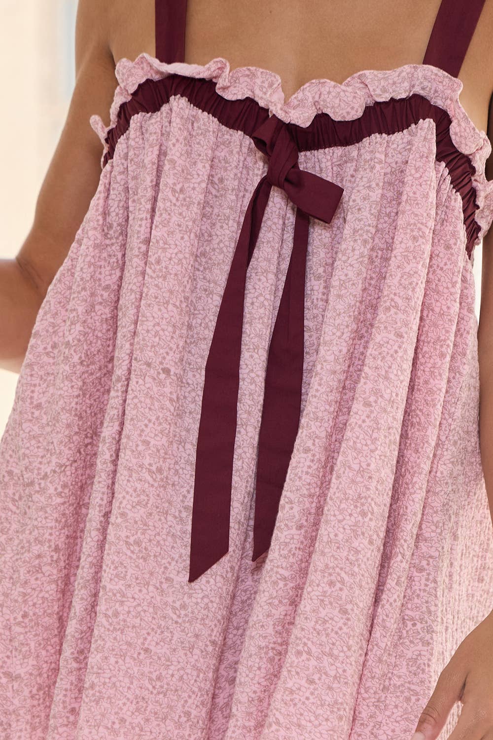 Neckline And Bow Details Floral Relaxed Romper - Bucketlist