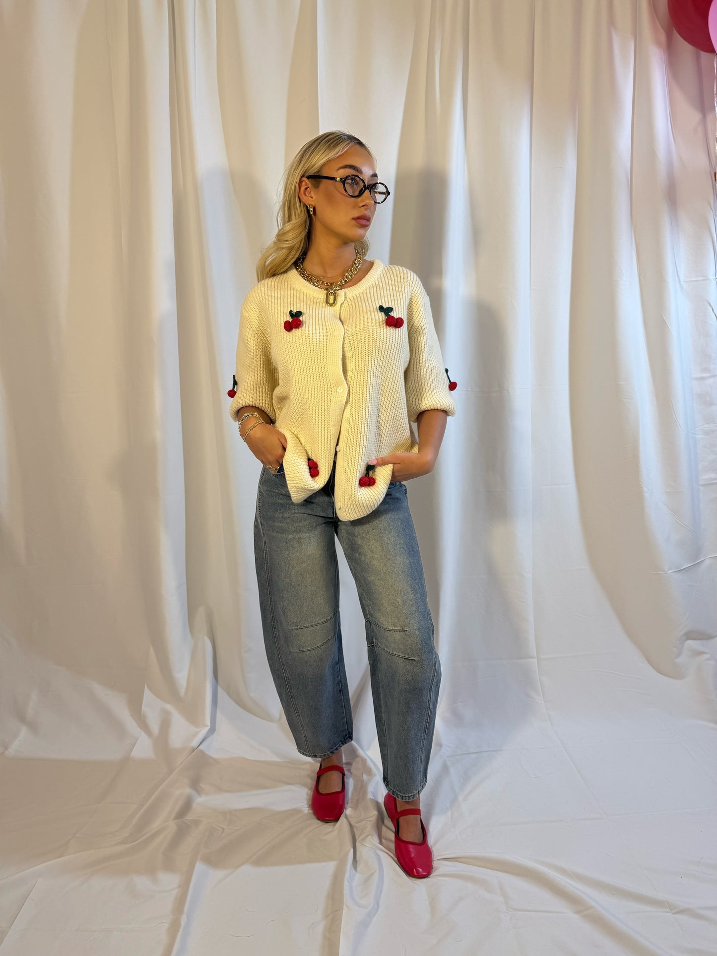 Cherry-Embellished Cropped Knitted Sweater Cardigan
