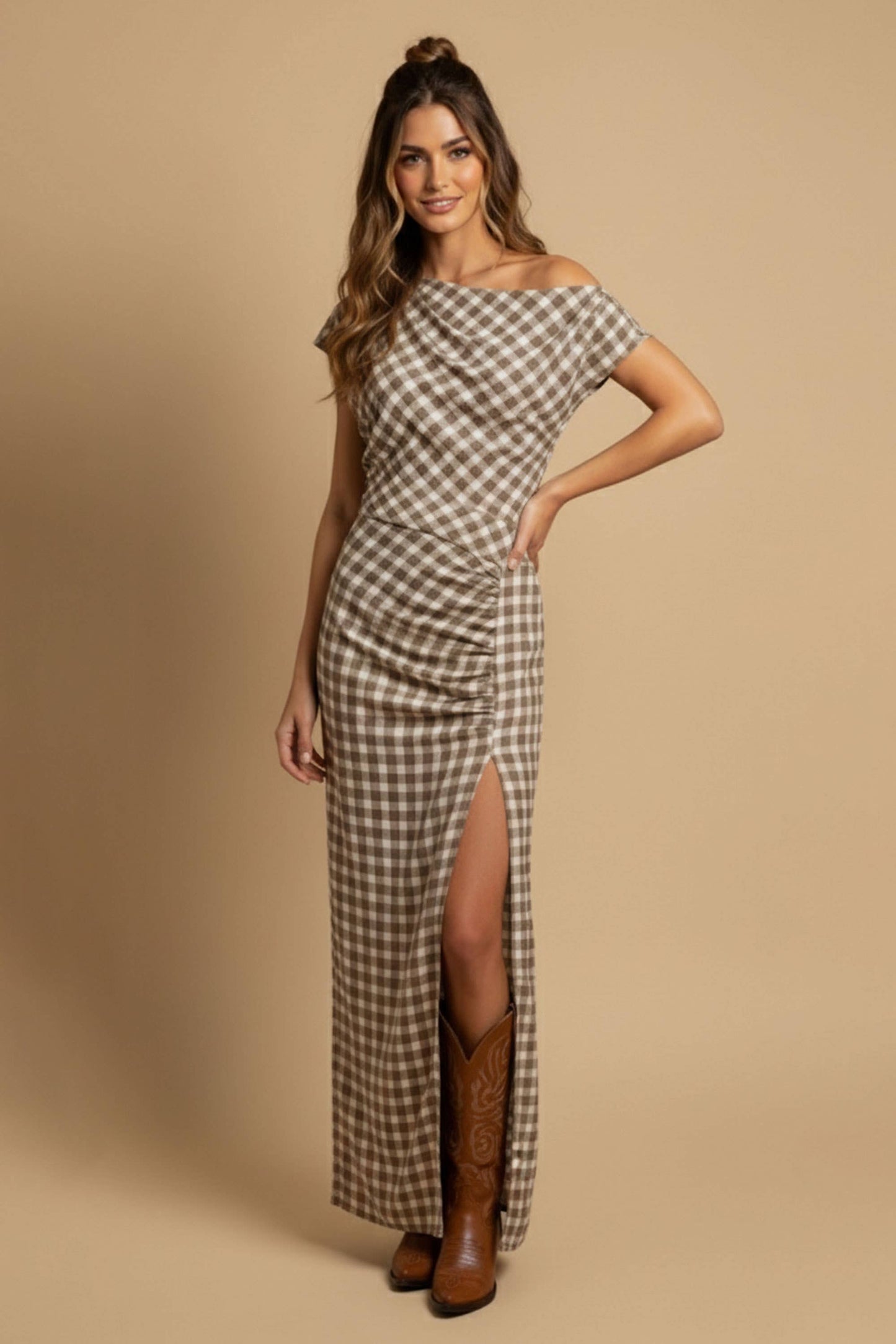 SKYLAR ROSE - Off-Shoulder Gingham Maxi Dress - BEIGE COMBO / S