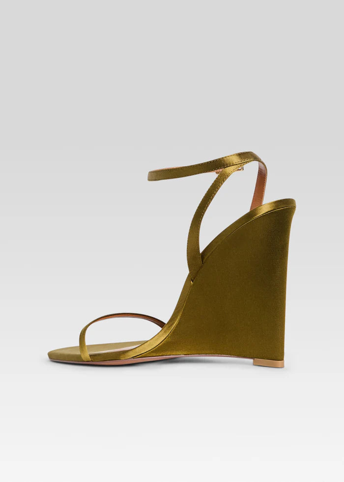 NELLY WEDGE