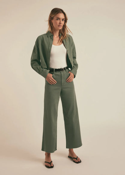THE CROP EX-BOYFRIEND SHIRT Favorite Daughter