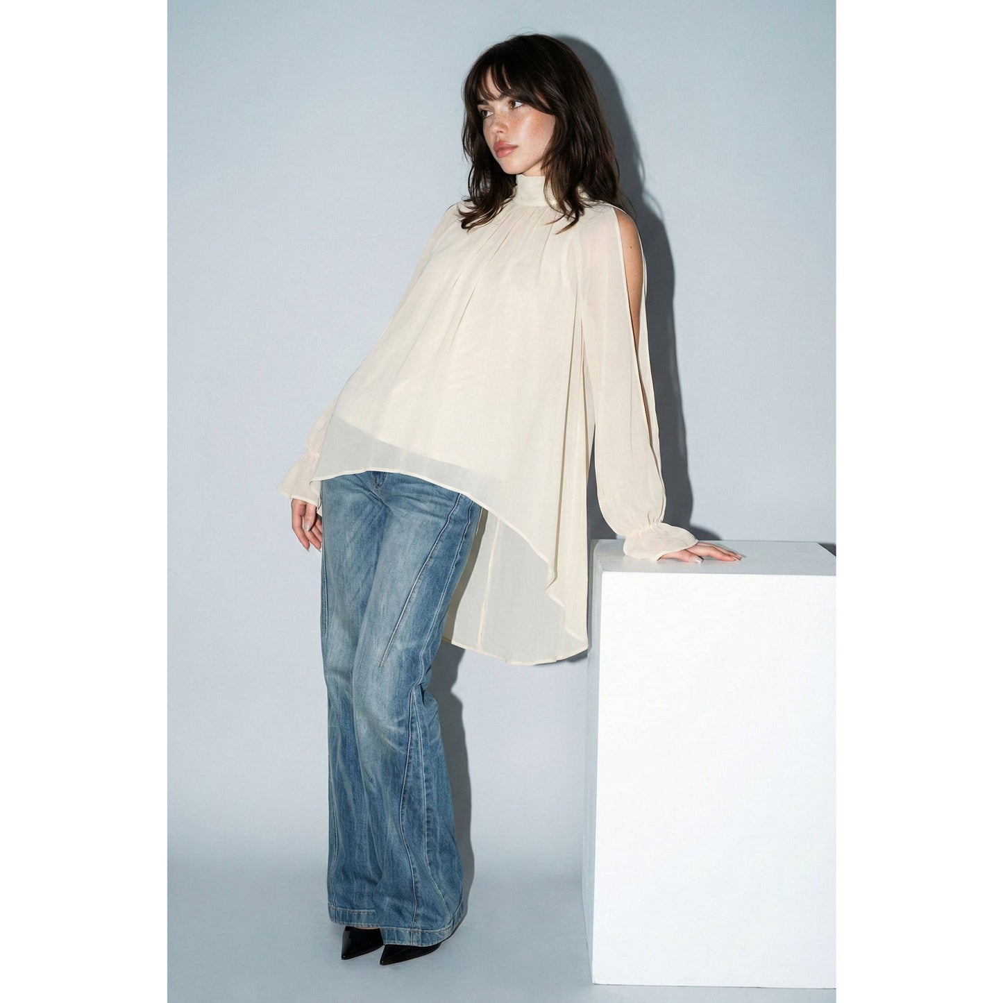 SKYLAR ROSE - Chiffon Cold-Shoulder High-Low Top - DUSTY BEIGE / L