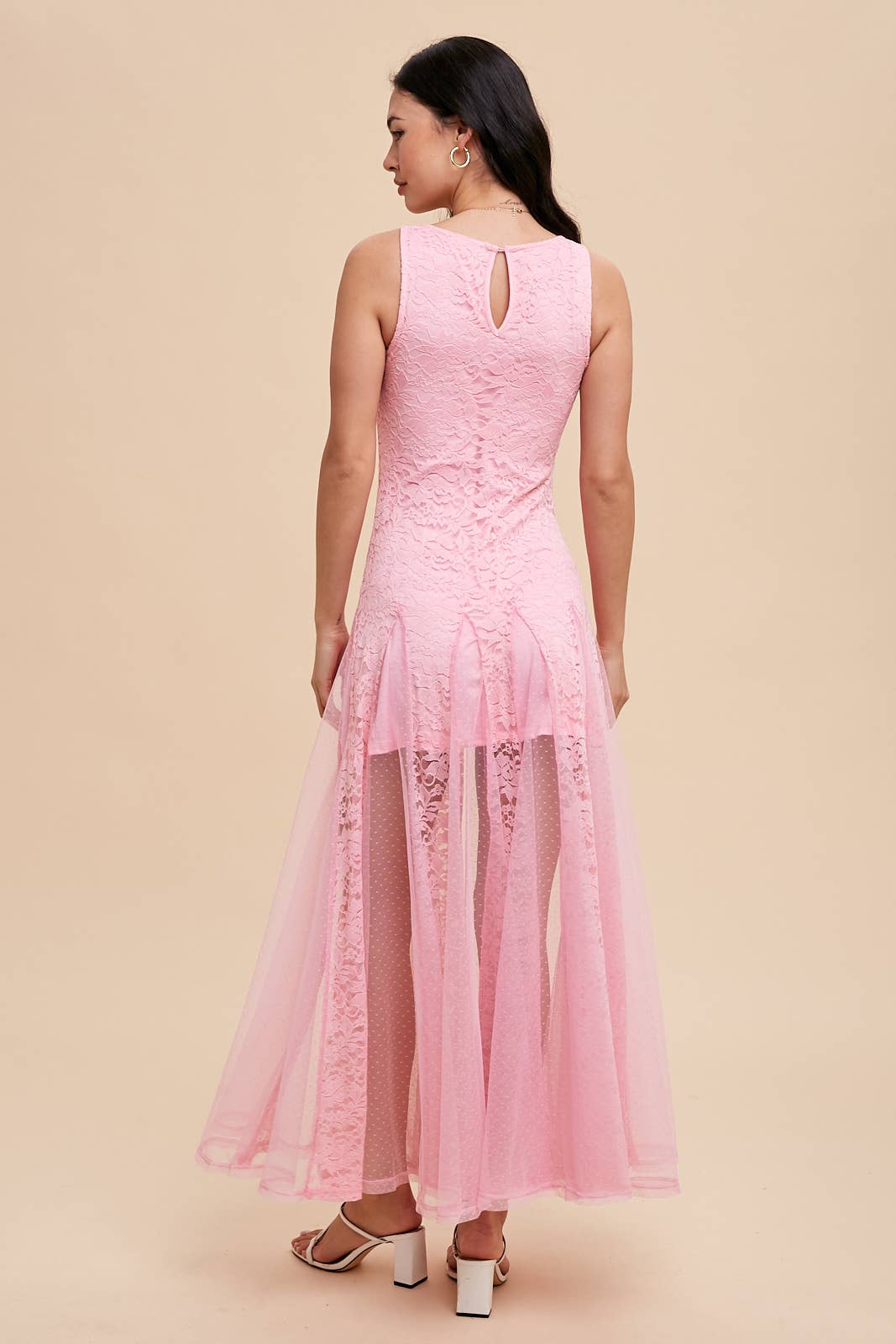 LACE PANELED SLEEVELESS DRESS