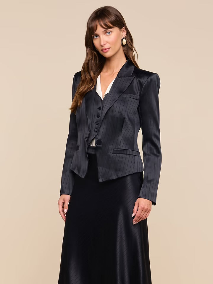 Misa Short Single Breasted Blazer