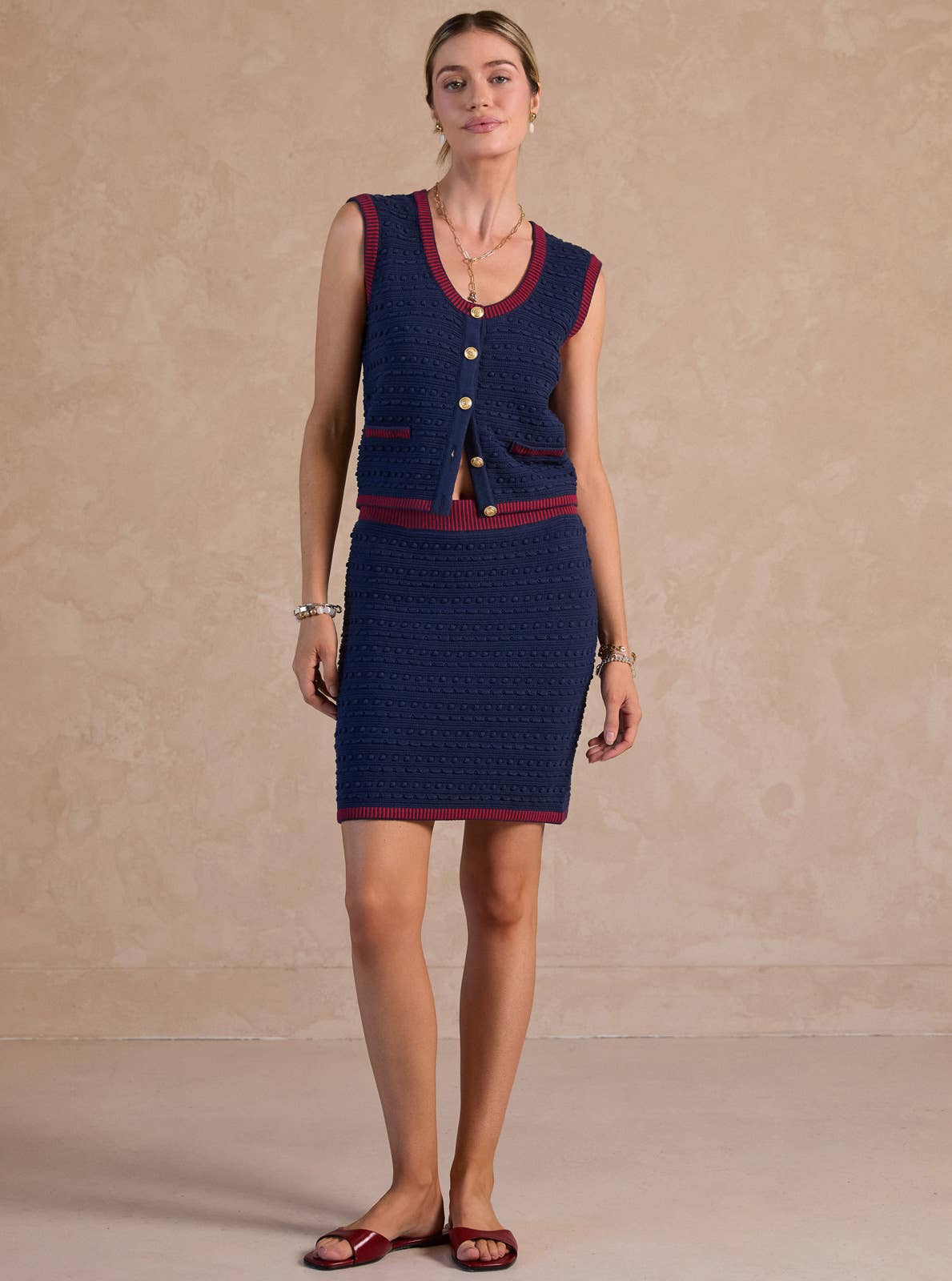 Current Air - Scoop-Neck Button-Up Sweater Vest - Navy Red / XS