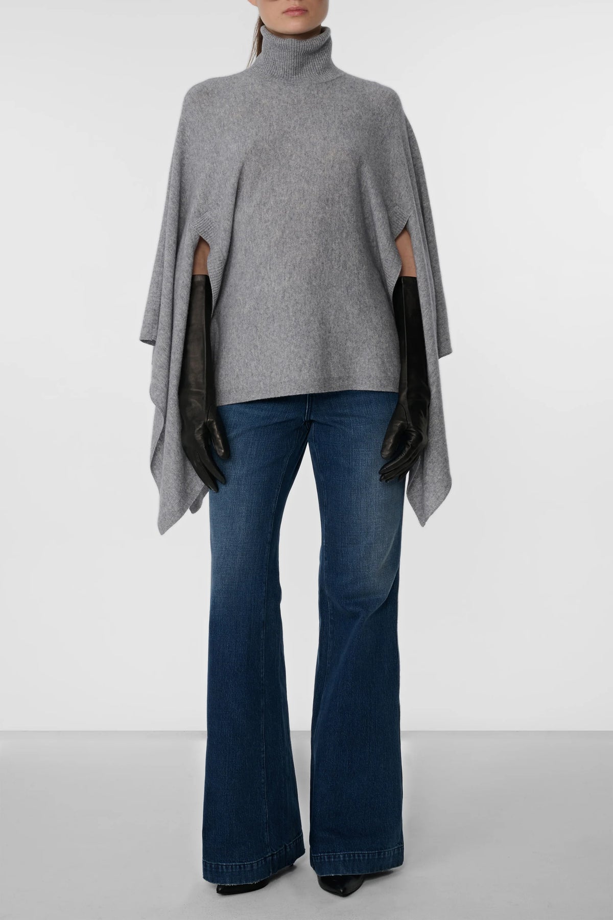 Amara Poncho