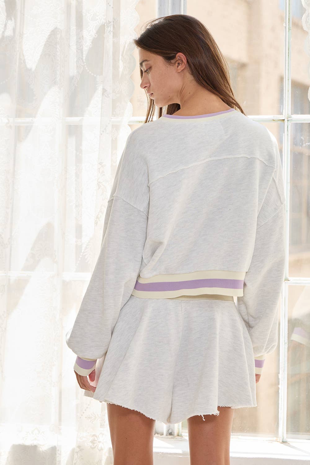 BUCKETLIST - T2379 Stripe Elastic Banded Detail Solid Crop Sweatshirt Top